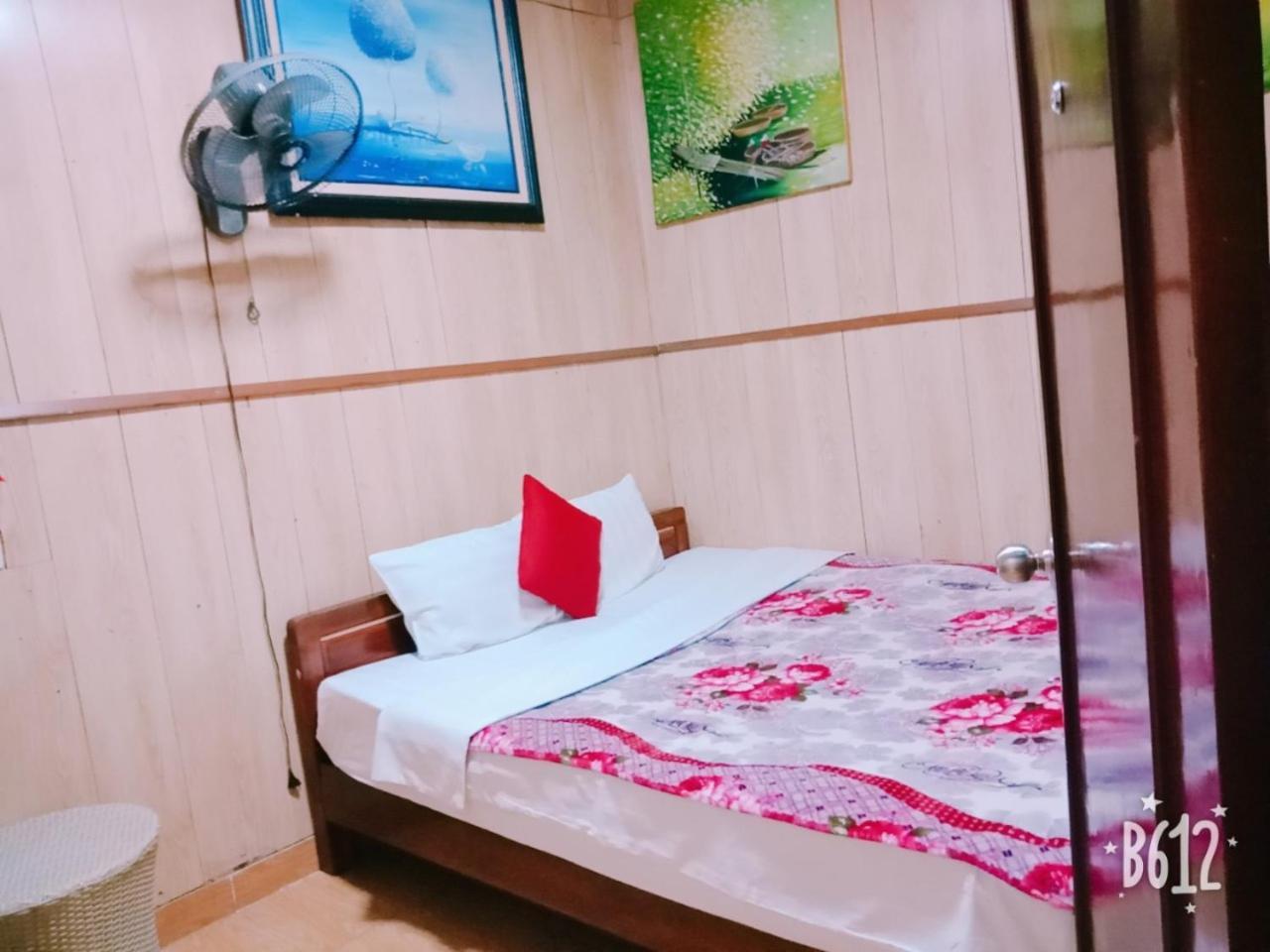 Hanoi Oriental Hotel Bagian luar foto