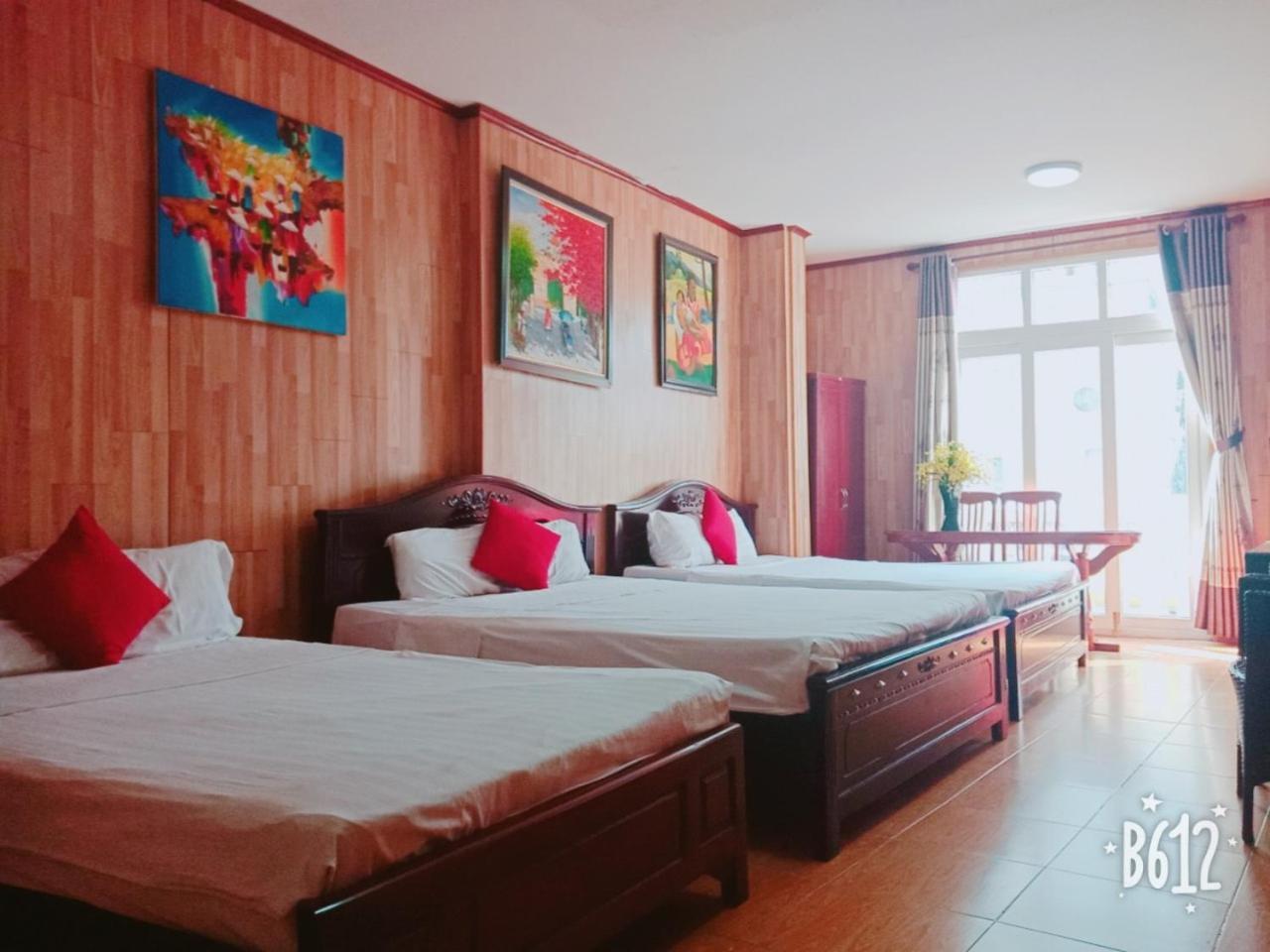 Hanoi Oriental Hotel Bagian luar foto